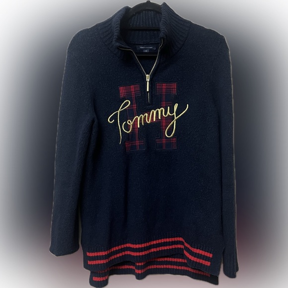 Tommy Navy blue base Buffalo plaid. Zip up H & Cursive logo - Picture 1 of 3